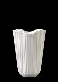 Kähler Unfold Vase H20.5 cm i hvid fra serien Hammershøi Clearance