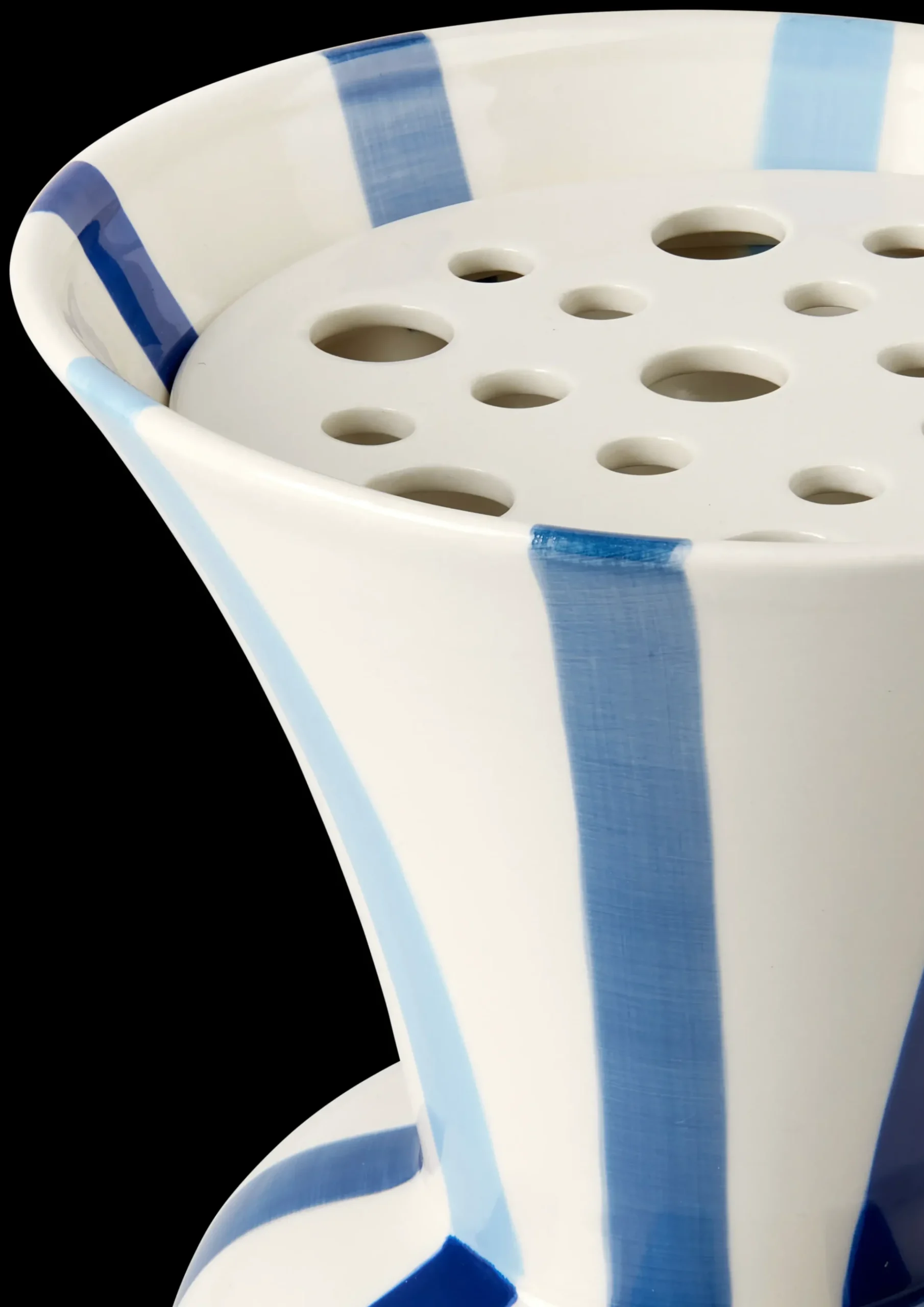 Kähler Vase H20 cm i blå fra serien Signature | Køb her New