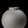 Kähler Vase H20 cm i grå fra serien Globo | Køb her Sale