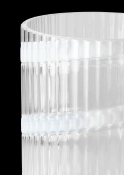 Lyngby Porcelæn Lyngby Vase H25 cm swirl hvid mundblæst glas New
